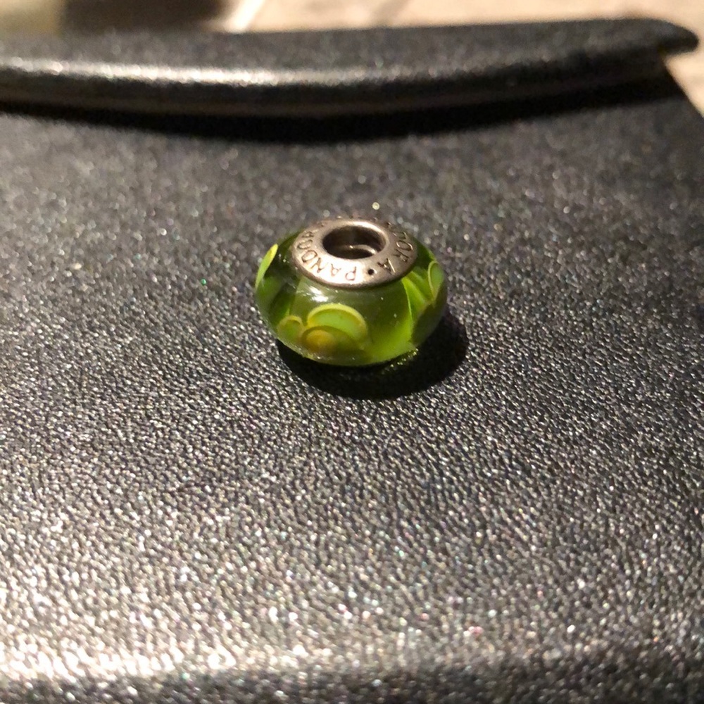 Flower pandora charm